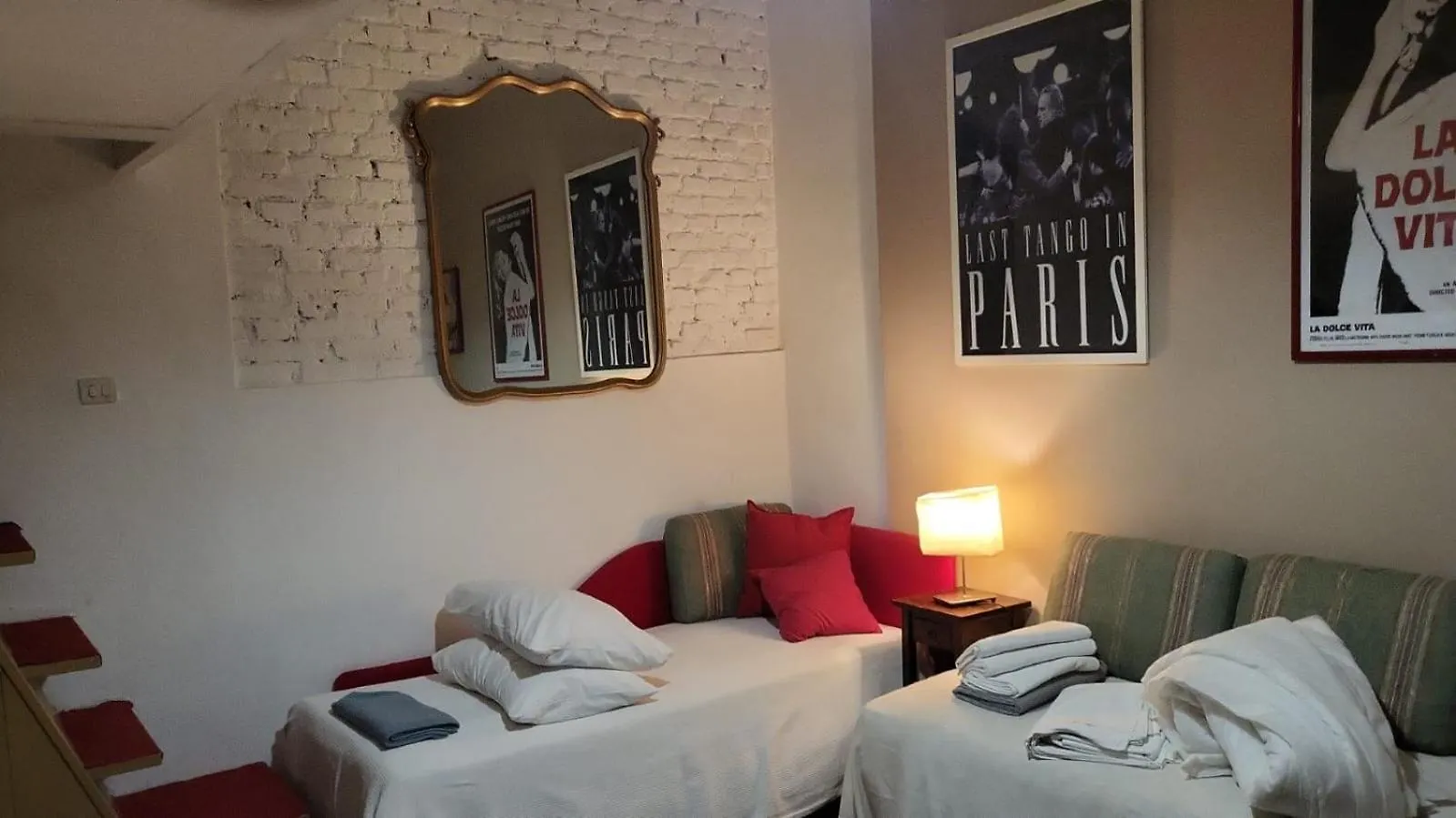 Lovelyloft, Via Meda Milan 0*,