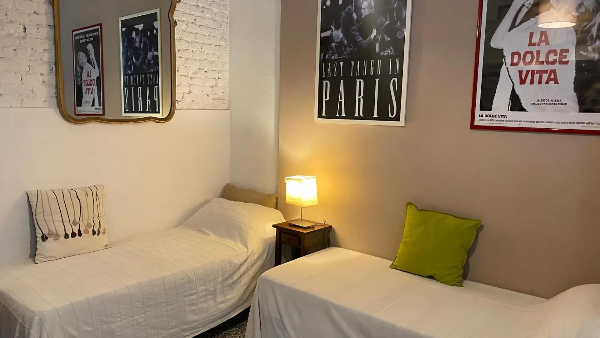 Apartment Lovelyloft, Via Meda Milan